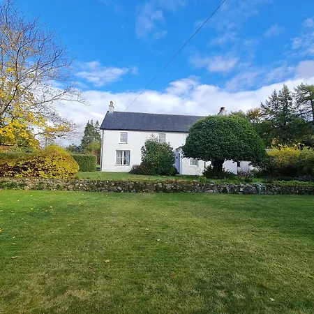 Glenrigh House - Beautiful Garden With Old Church Ruin Onich Exterior photo