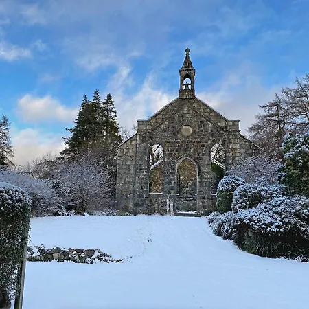 Glenrigh House - Beautiful Garden With Old Church Ruin Onich Exterior photo