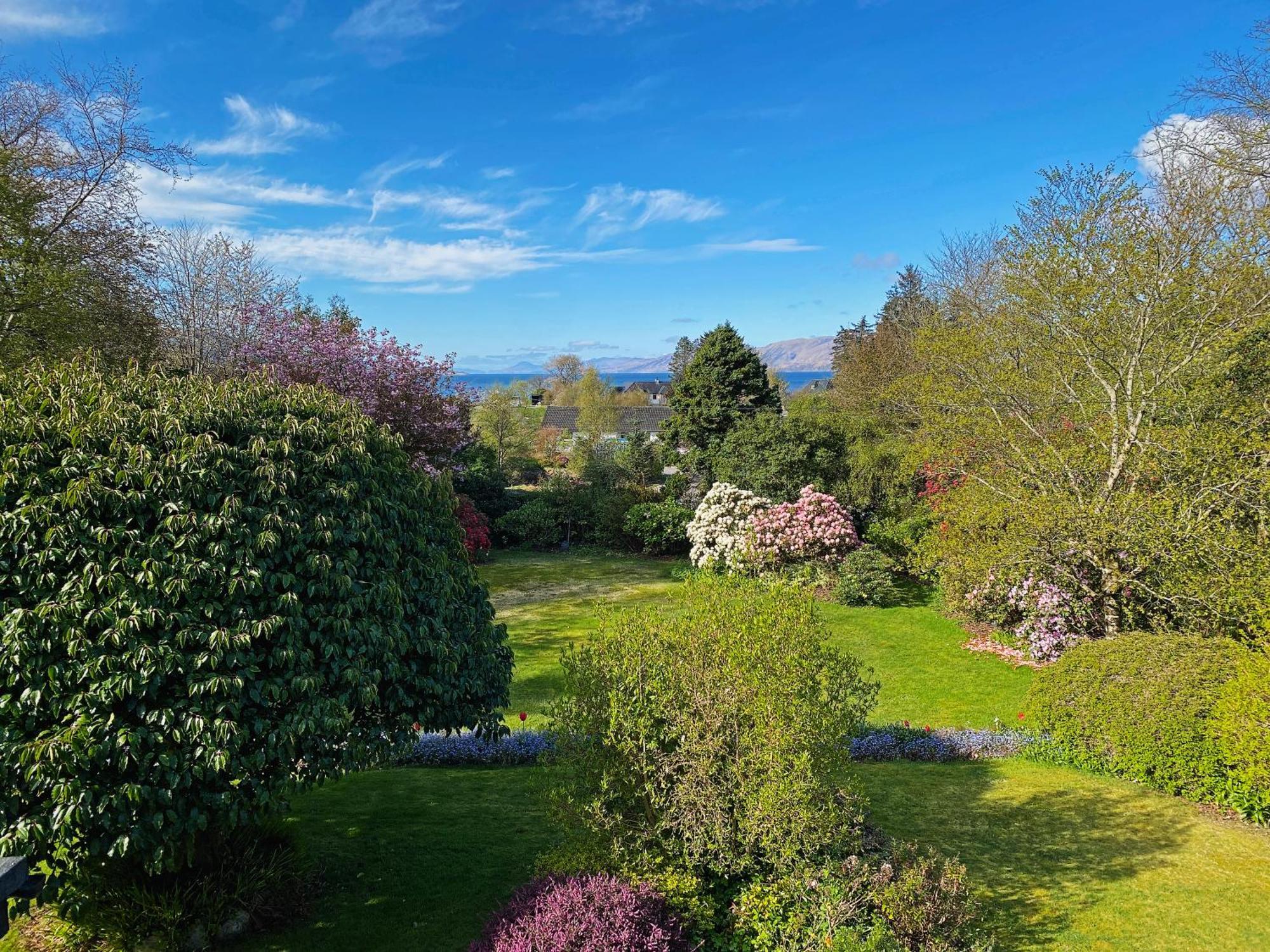 Glenrigh House - Beautiful Garden With Old Church Ruin *