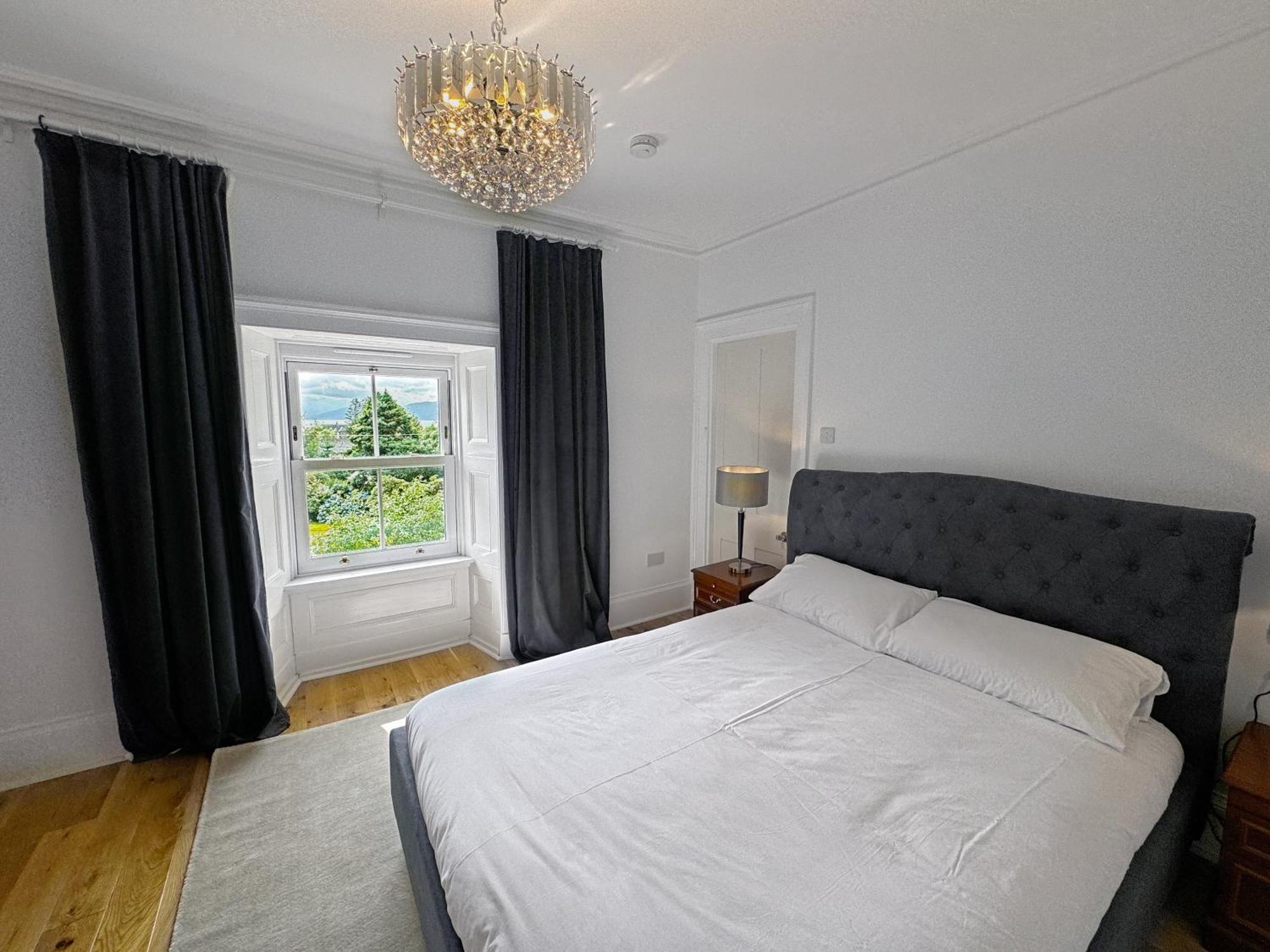 Glenrigh House - Beautiful Garden With Old Church Ruin Holiday home *
